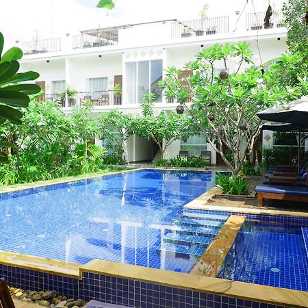 Angkor Orchid Central Resort Сіємреап Екстер'єр фото