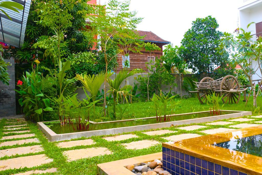 Angkor Orchid Central Resort Сіємреап Екстер'єр фото