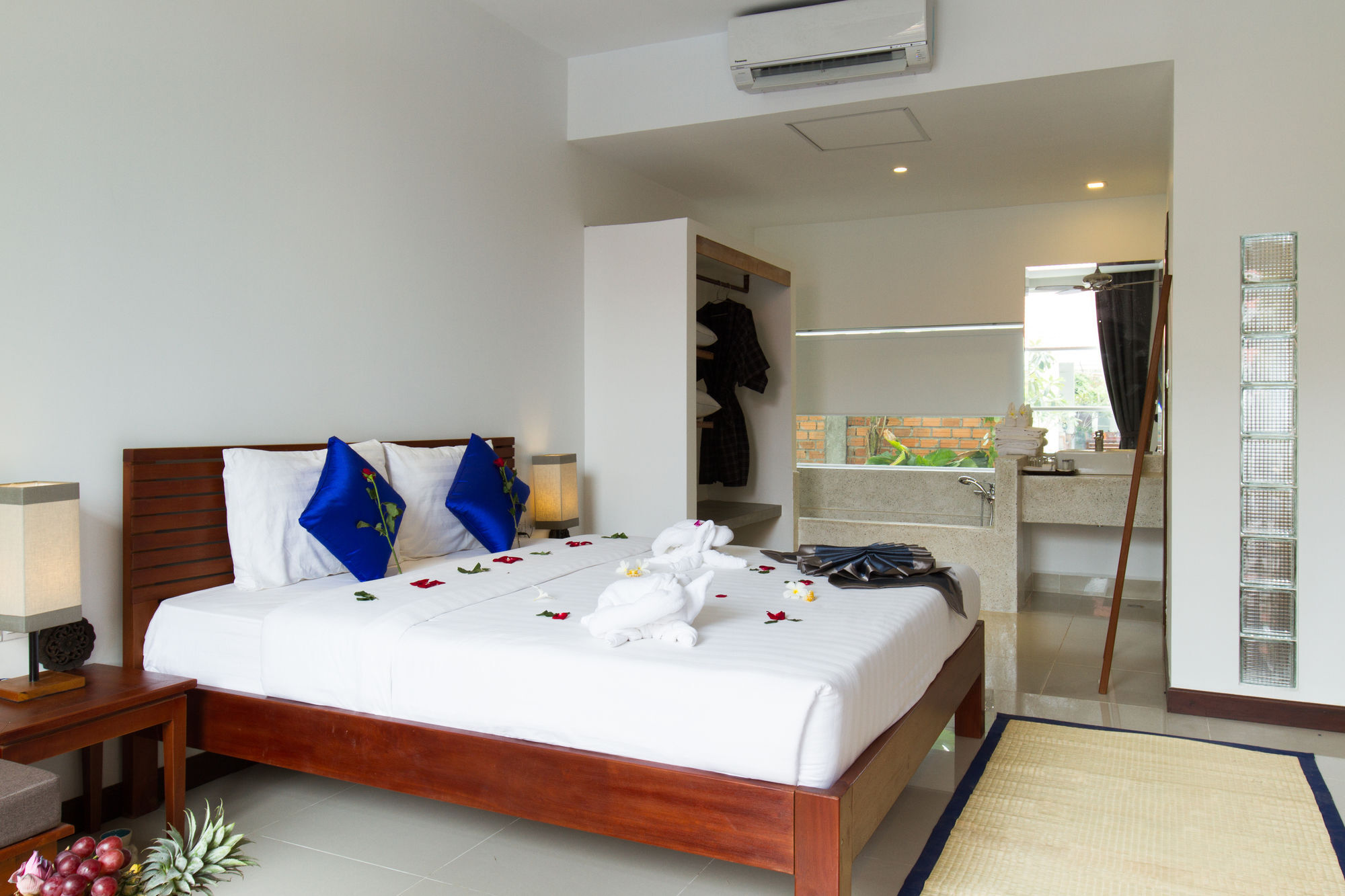 Angkor Orchid Central Resort Сіємреап Екстер'єр фото