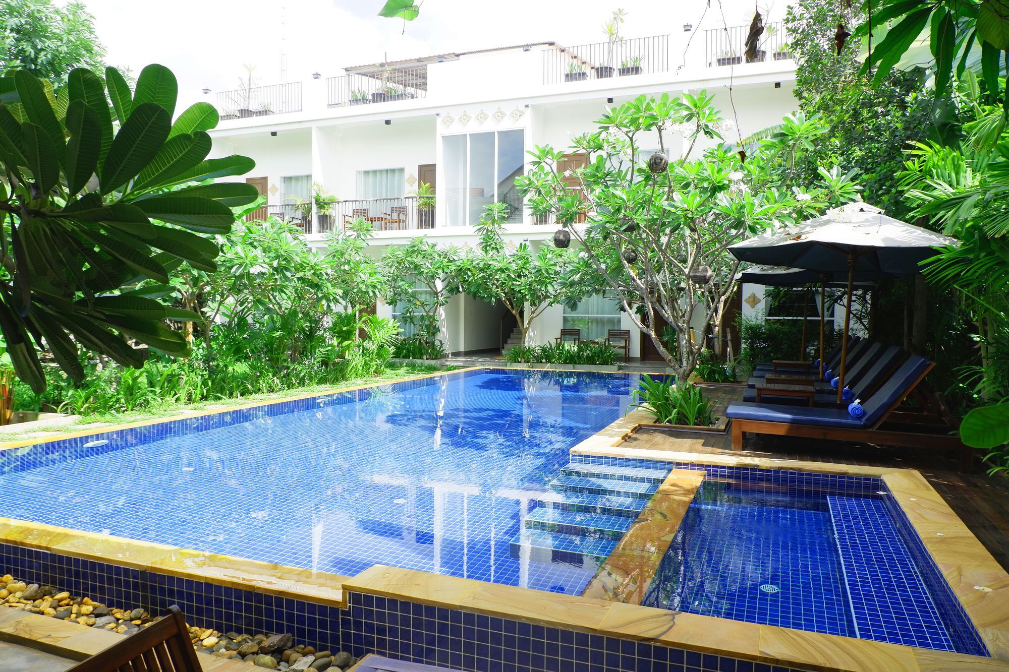 Angkor Orchid Central Resort Сіємреап Екстер'єр фото